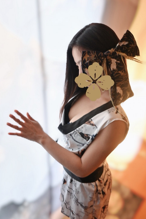 香坂美羽